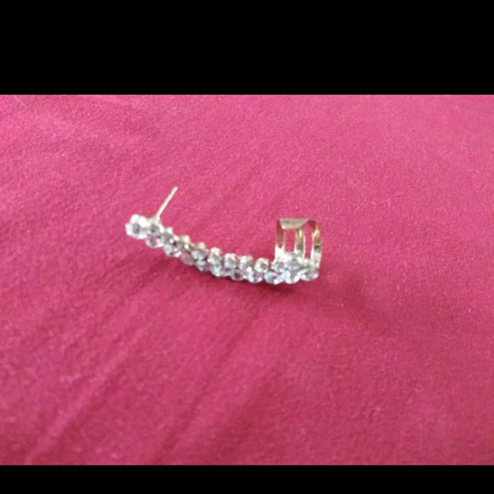 silver and diamond earpiece earring